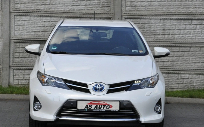 Toyota Auris cena 54900 przebieg: 102000, rok produkcji 2014 z Szczuczyn małe 781